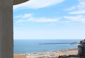 Faleza Nord Summer Residence